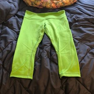 Lululemon reversible Crops